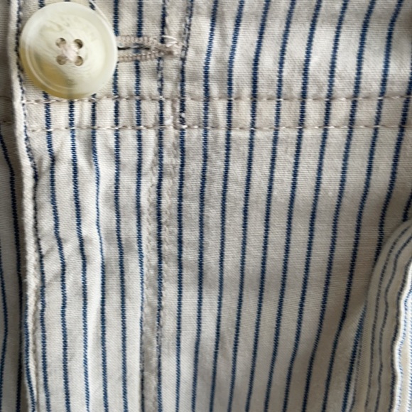 Short - Picture 2 of 5